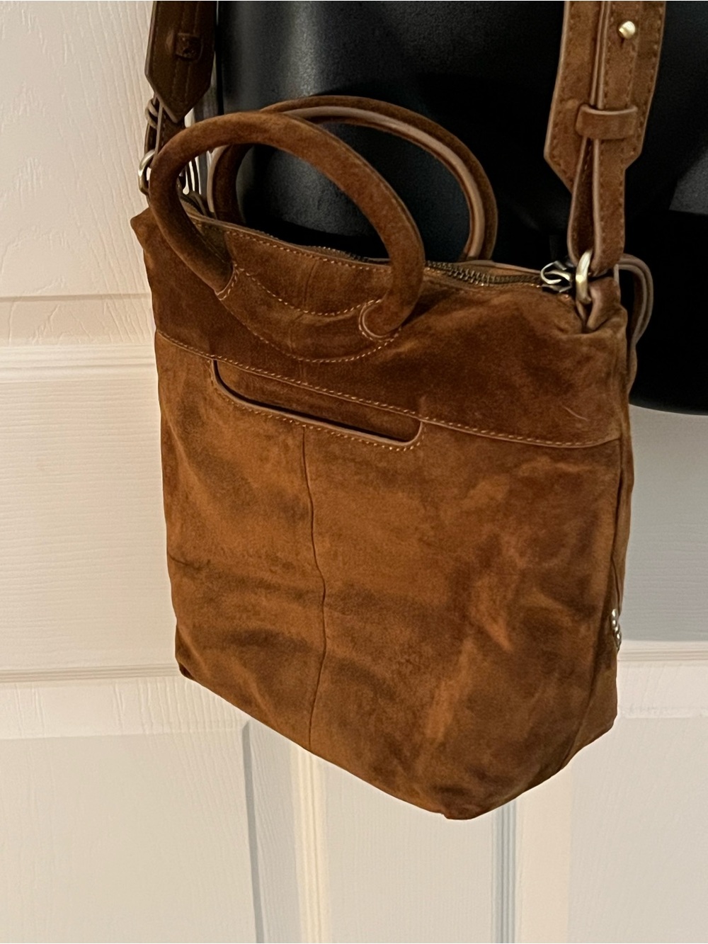 HOBO Brown Suede Studded Front side-Shoulder/Handler Bag-New-Beauty - Picture 5 of 11